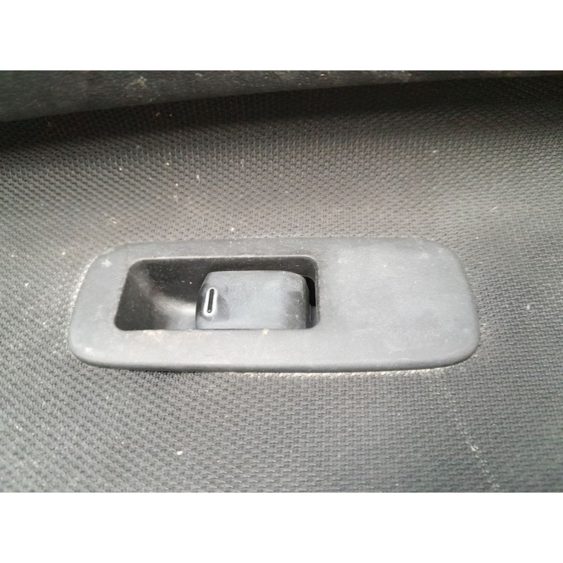 Recambio de mando elevalunas delantero derecho para nissan qashqai qashqai j10 referencia OEM IAM   