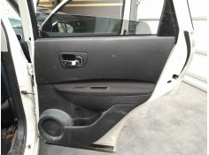 GUARNECIDO PUERTA TRASERA DERECHA 