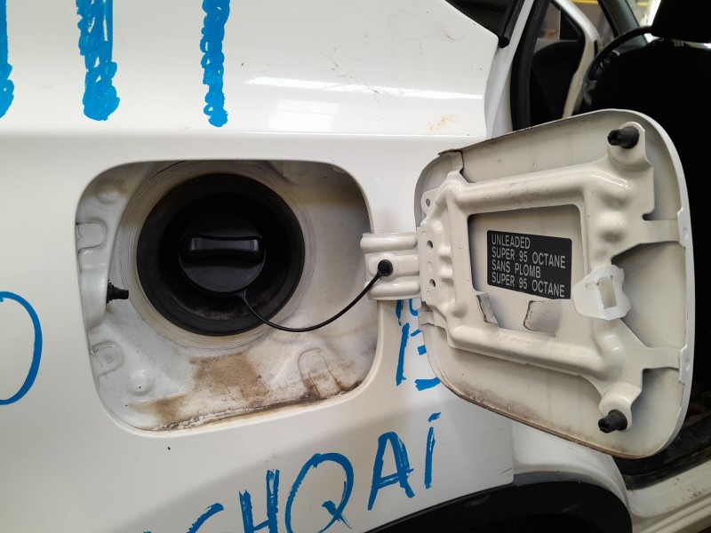 Recambio de tapa exterior combustible para nissan qashqai qashqai j10 referencia OEM IAM   