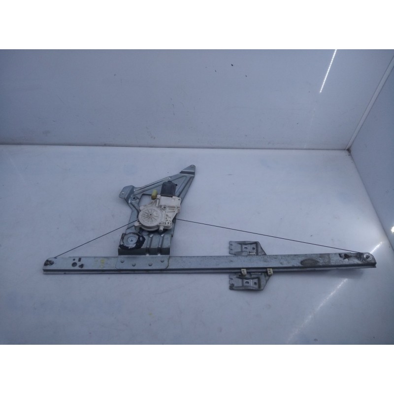 Recambio de elevalunas delantero izquierdo para mercedes sprinterii caja cerrada (desde 01.06) 316 referencia OEM IAM   