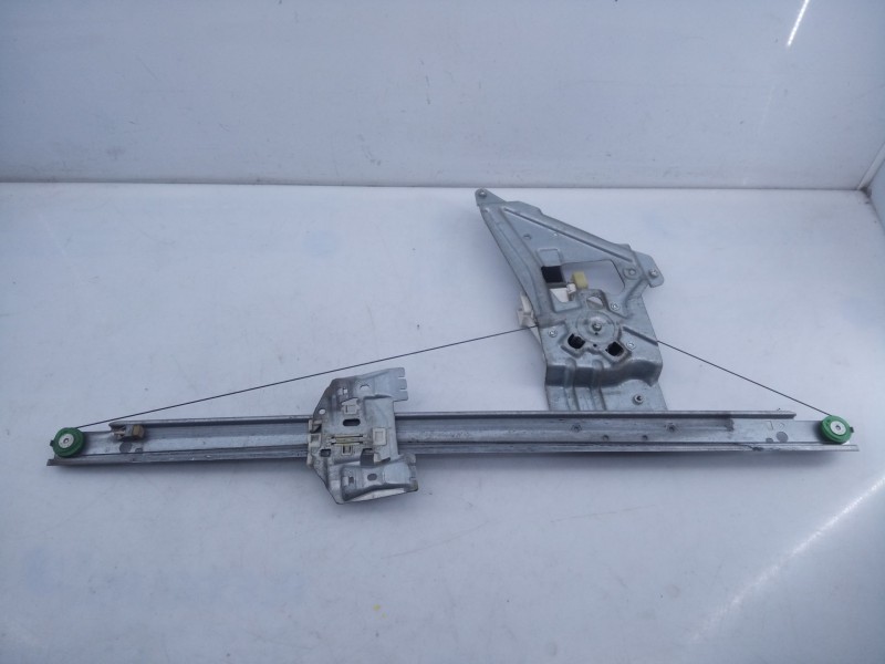 Recambio de elevalunas delantero izquierdo para mercedes sprinterii caja cerrada (desde 01.06) 316 referencia OEM IAM   