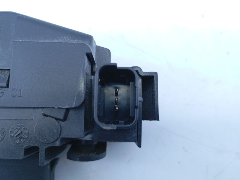 Recambio de cerradura maletero / porton para citroen c4 lim. seduction referencia OEM IAM 9684648680  