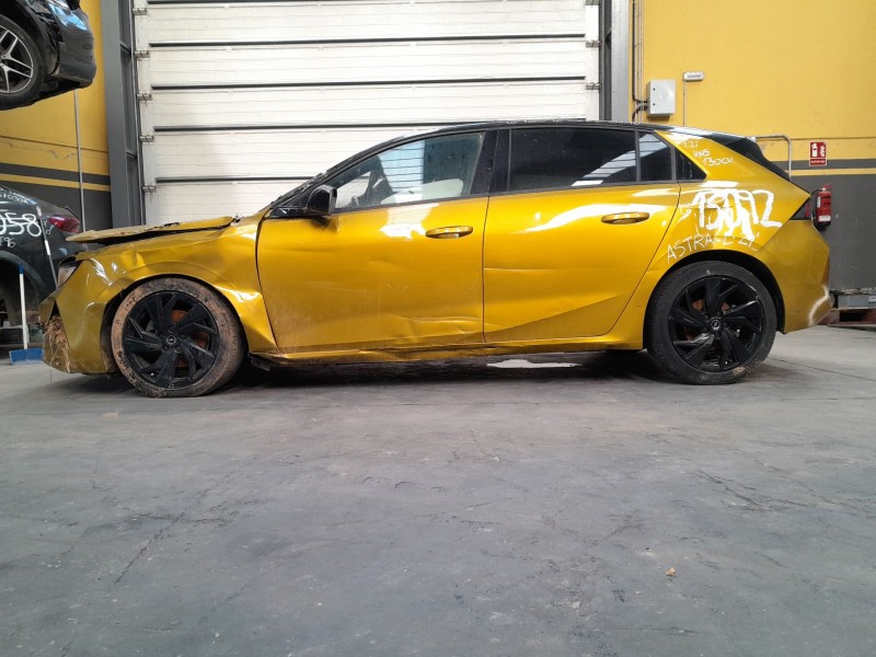 opel astra l del año 2021