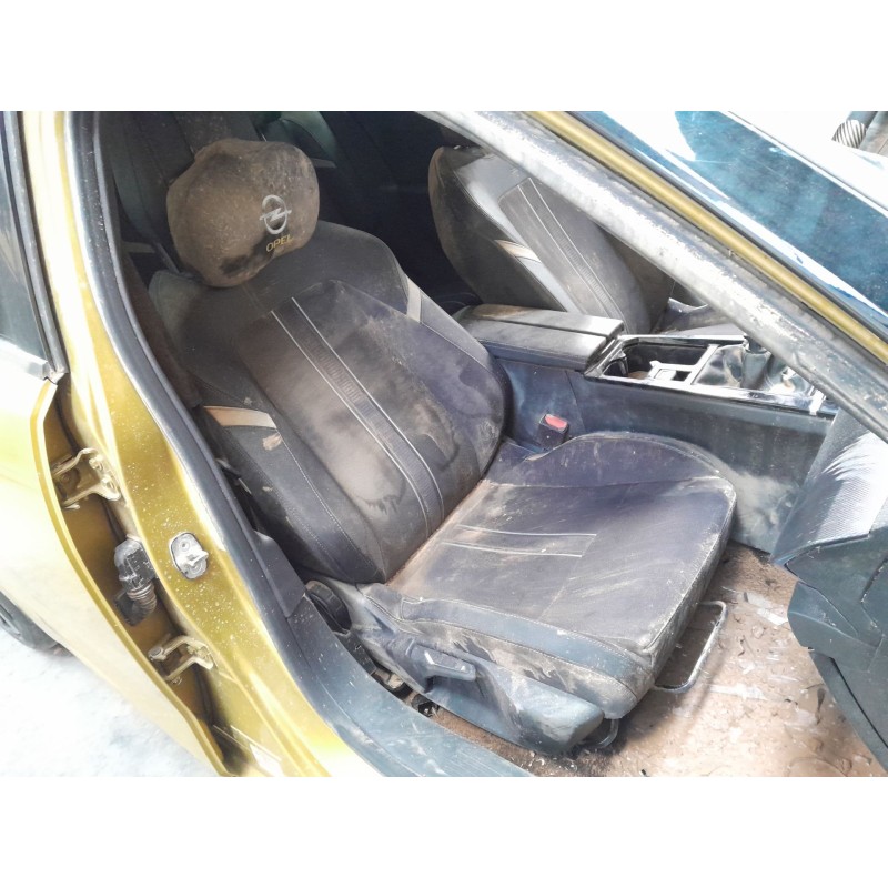 opel astra l del año 2021