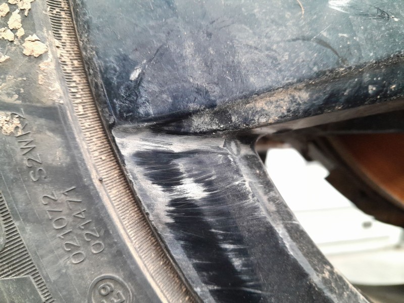 Recambio de llanta para opel astra l 1.2 dynamic referencia OEM IAM 225/55/17  