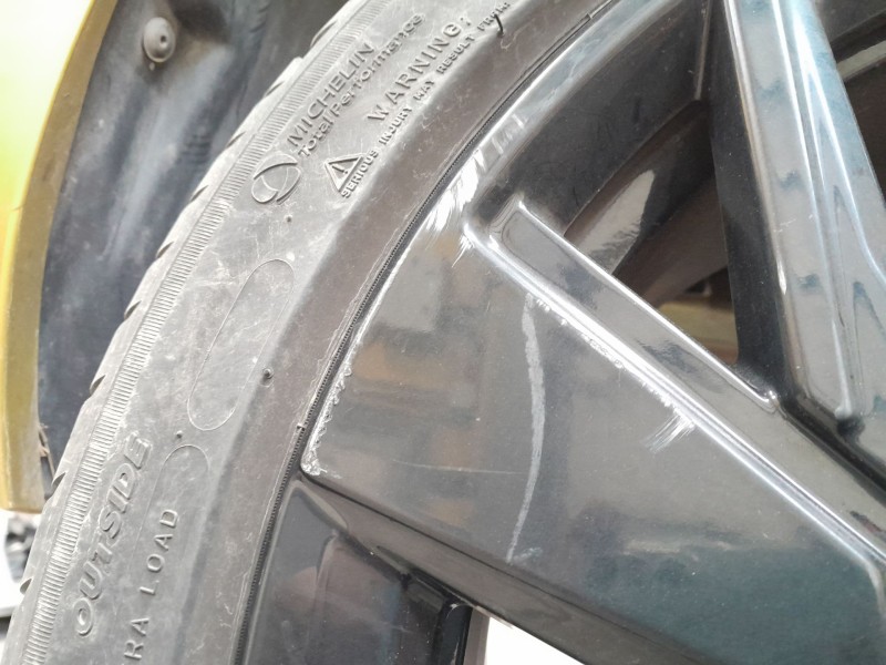 Recambio de llanta para opel astra l 1.2 dynamic referencia OEM IAM 225/45/17  