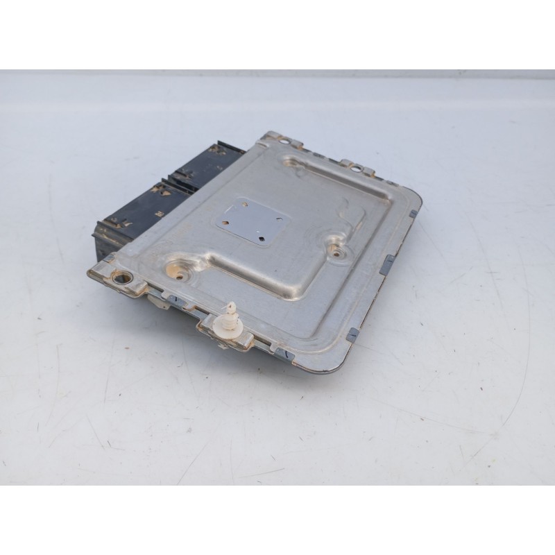 Recambio de centralita motor uce para ford kuga st-line referencia OEM IAM LX6A12A650DGA LV4A12B684CA 