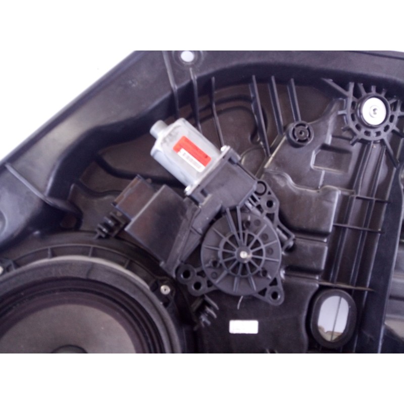 Recambio de elevalunas trasero derecho para kia cee´d drive referencia OEM IAM   