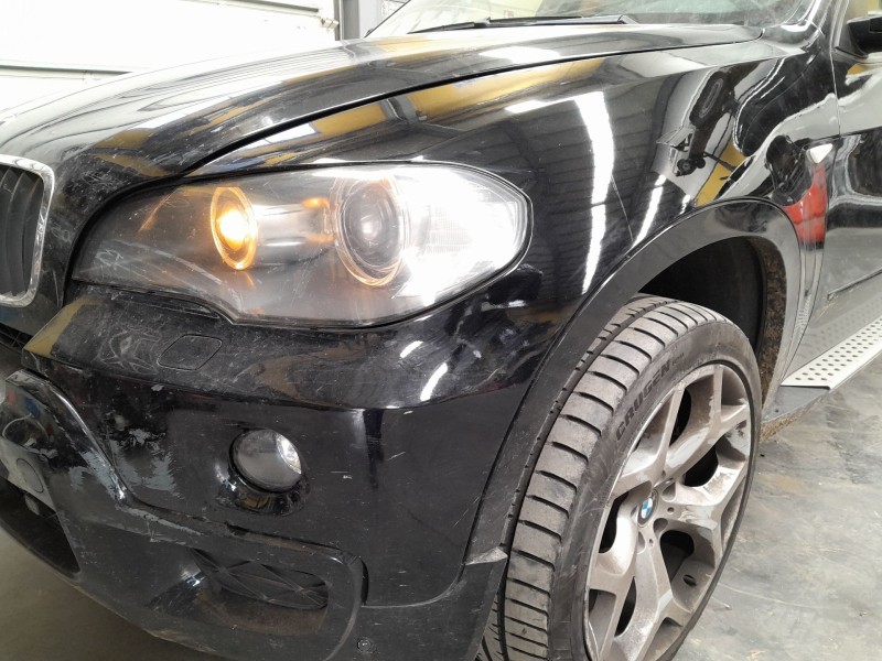 Recambio de aleta delantera izquierda para bmw x5 x5 e70 xdrive 30d referencia OEM IAM   