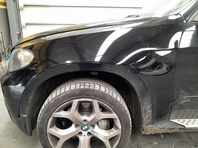 Recambio de aleta delantera izquierda para bmw x5 x5 e70 xdrive 30d referencia OEM IAM   