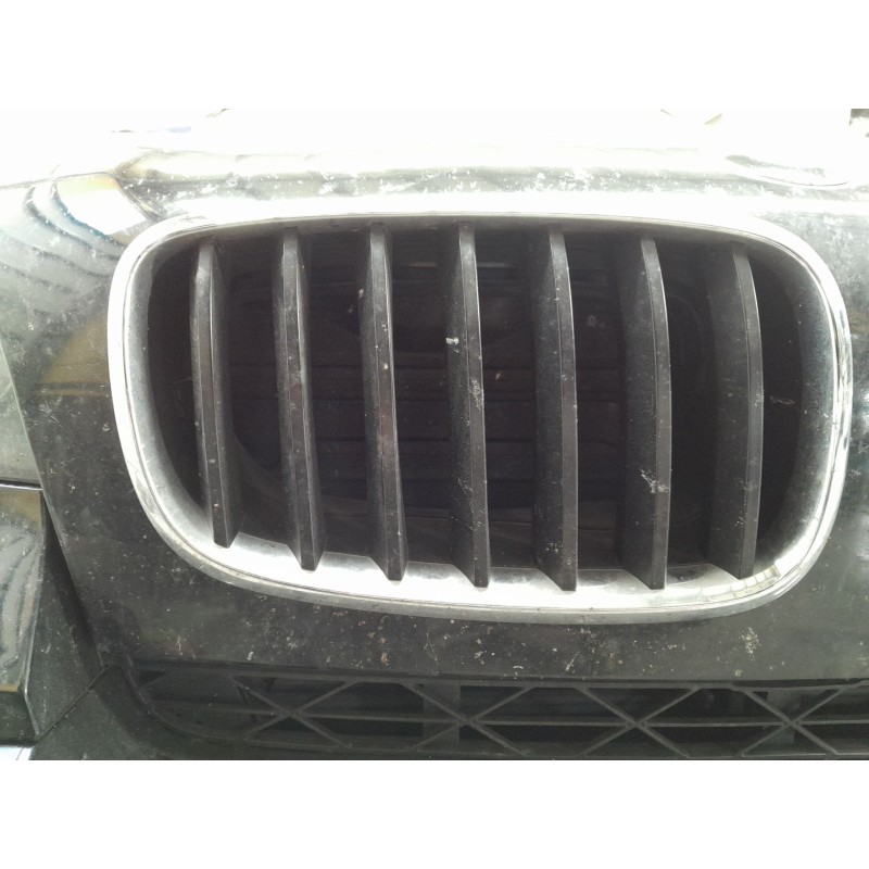 Recambio de rejilla delantera para bmw x5 x5 e70 xdrive 30d referencia OEM IAM   