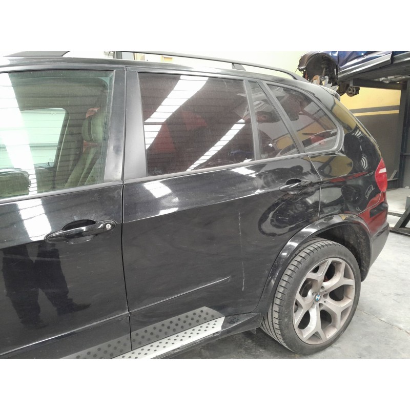 Recambio de puerta trasera izquierda para bmw x5 x5 e70 xdrive 30d referencia OEM IAM   
