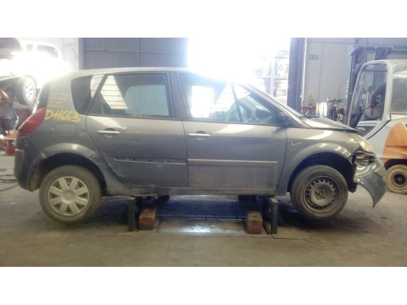 renault scenic ii del año 2009