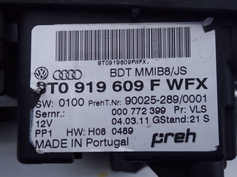 Recambio de consola central para audi a5 cabriolet (8f7) 2.7 tdi referencia OEM IAM 8T0919609F  