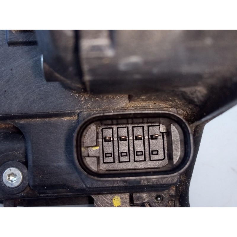 Recambio de cerradura puerta trasera izquierda para bmw serie 2 active tourer (f45) active referencia OEM IAM 7281939 182838 