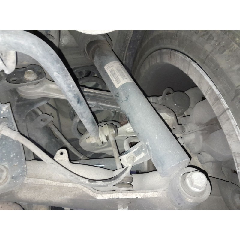 Recambio de amortiguador trasero derecho para bmw x5 x5 e70 xdrive 30d referencia OEM IAM   
