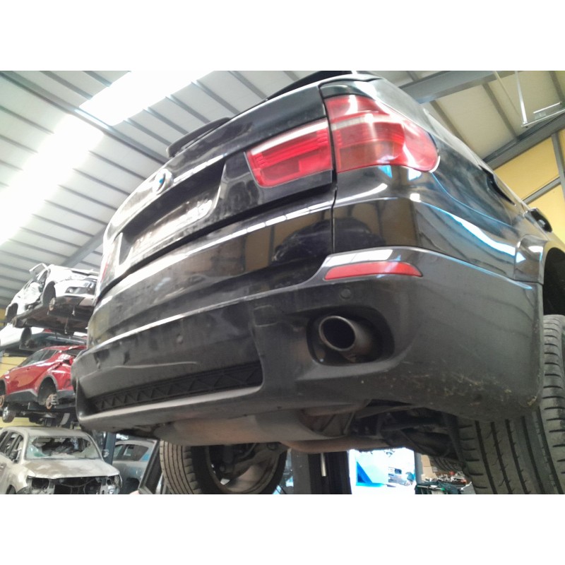 Recambio de paragolpes trasero para bmw x5 x5 e70 xdrive 30d referencia OEM IAM   
