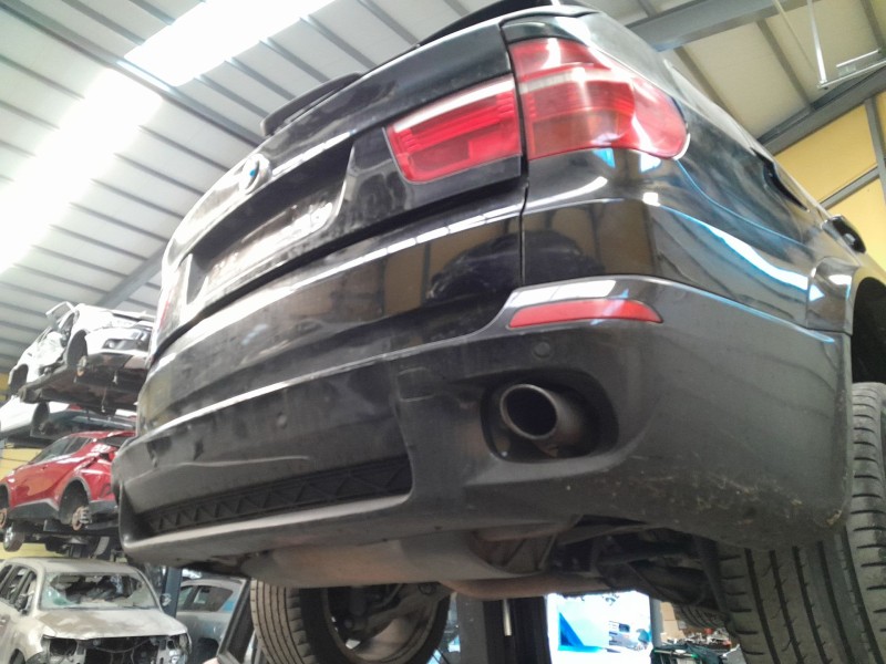 Recambio de paragolpes trasero para bmw x5 x5 e70 xdrive 30d referencia OEM IAM   