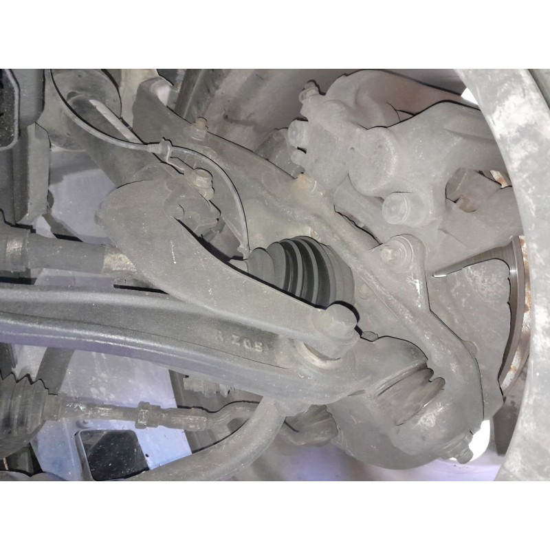 Recambio de mangueta delantera derecha para bmw x5 x5 e70 xdrive 30d referencia OEM IAM   