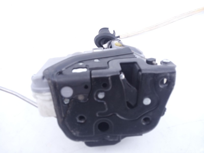 Recambio de cerradura puerta delantera izquierda para audi a6 avant (4f5) a6 4f5 quattro tdi referencia OEM IAM   