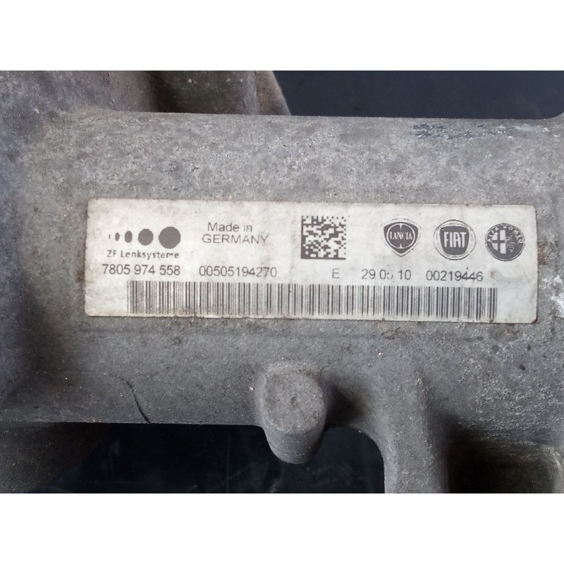 Recambio de cremallera direccion para alfa romeo giulietta (191) distinctive referencia OEM IAM 7805974558 00505194270 