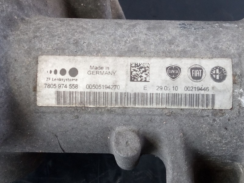 Recambio de cremallera direccion para alfa romeo giulietta (191) distinctive referencia OEM IAM 7805974558 00505194270 