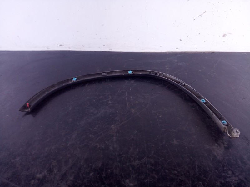 Recambio de aletin delantero derecho para peugeot 4008 allure referencia OEM IAM   