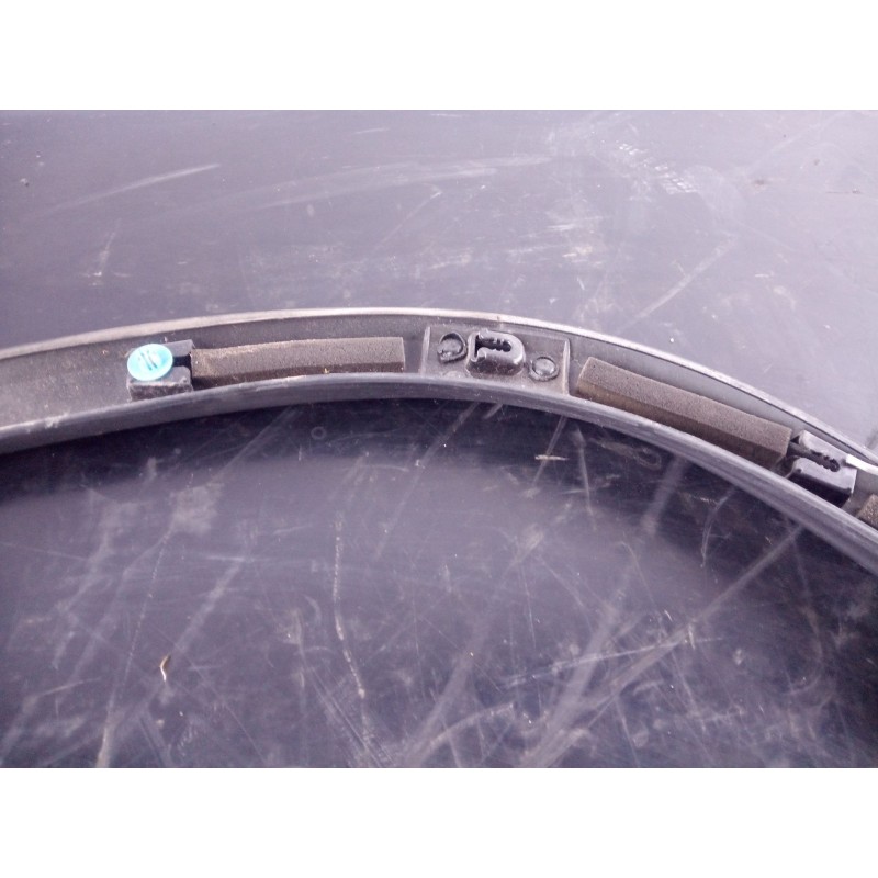 Recambio de aletin delantero derecho para peugeot 4008 allure referencia OEM IAM   