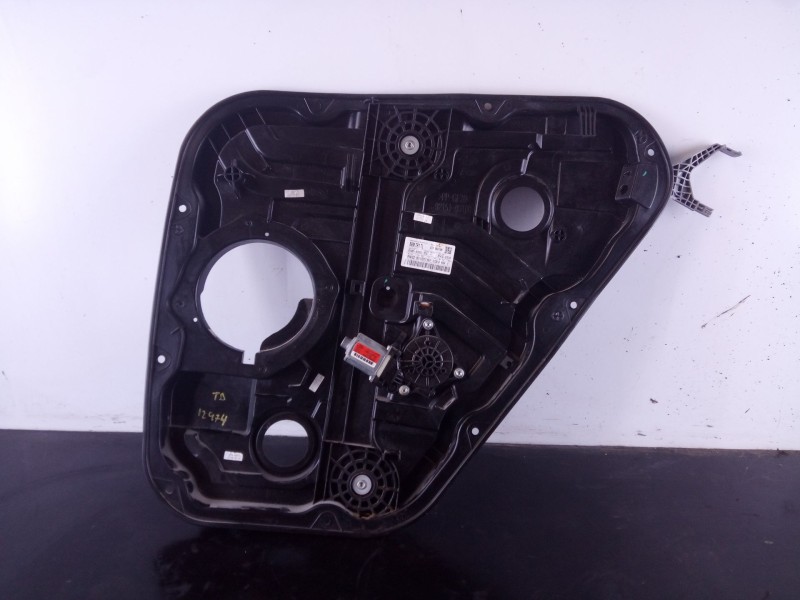 Recambio de elevalunas trasero derecho para hyundai tucson essence 2wd referencia OEM IAM 83460D7000 001100791696 