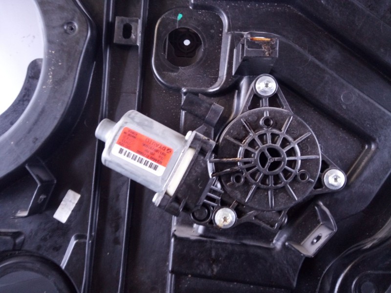 Recambio de elevalunas trasero derecho para hyundai tucson essence 2wd referencia OEM IAM 83460D7000 001100791696 