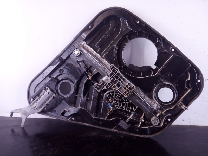 Recambio de elevalunas trasero derecho para hyundai tucson essence 2wd referencia OEM IAM 83460D7000 001100791696 