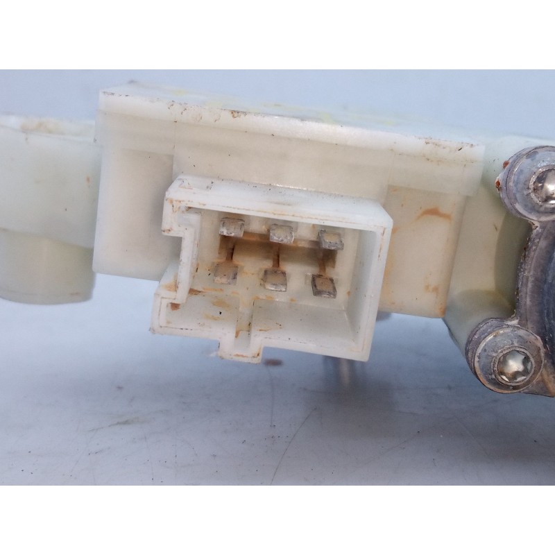 Recambio de motor elevalunas delantero izquierdo para mercedes clase glc (w253) 220d 4matic referencia OEM IAM A2139069901  