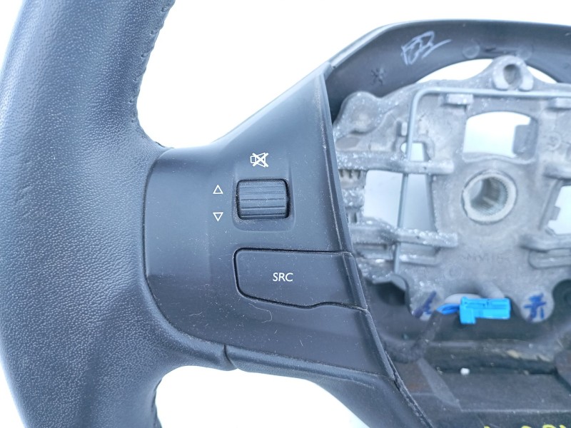Recambio de volante para peugeot 208 active referencia OEM IAM   