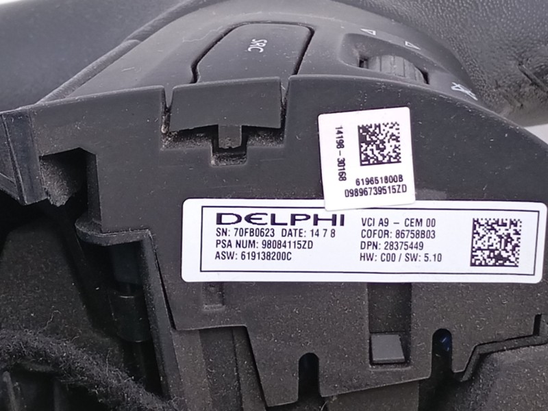 Recambio de volante para peugeot 208 active referencia OEM IAM   