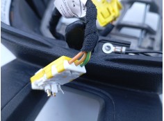 Recambio de volante para toyota proace city referencia OEM IAM 98210208ZD   2