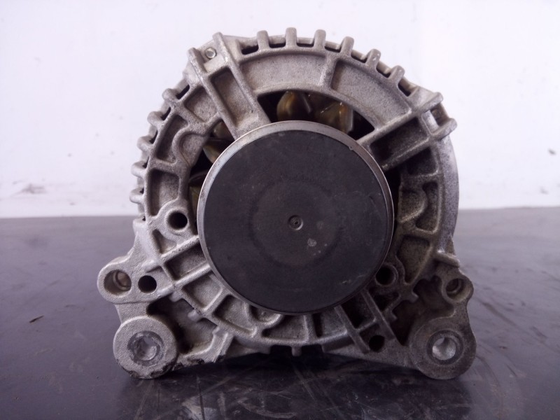 Recambio de alternador para seat ibiza (6j5) reference referencia OEM IAM CGAA004534R EAA221010R 