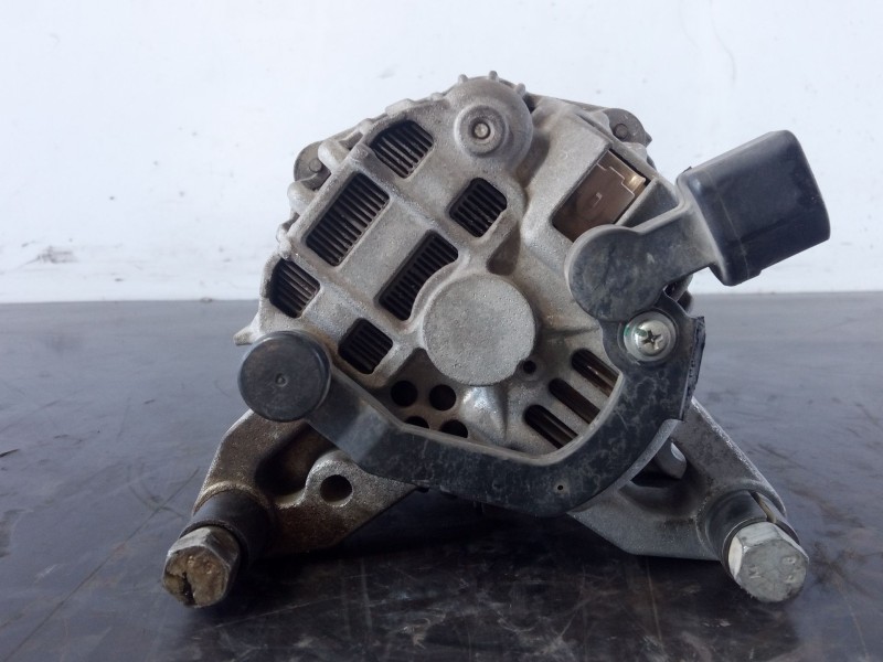 Recambio de alternador para peugeot 207 active referencia OEM IAM 9660055080  