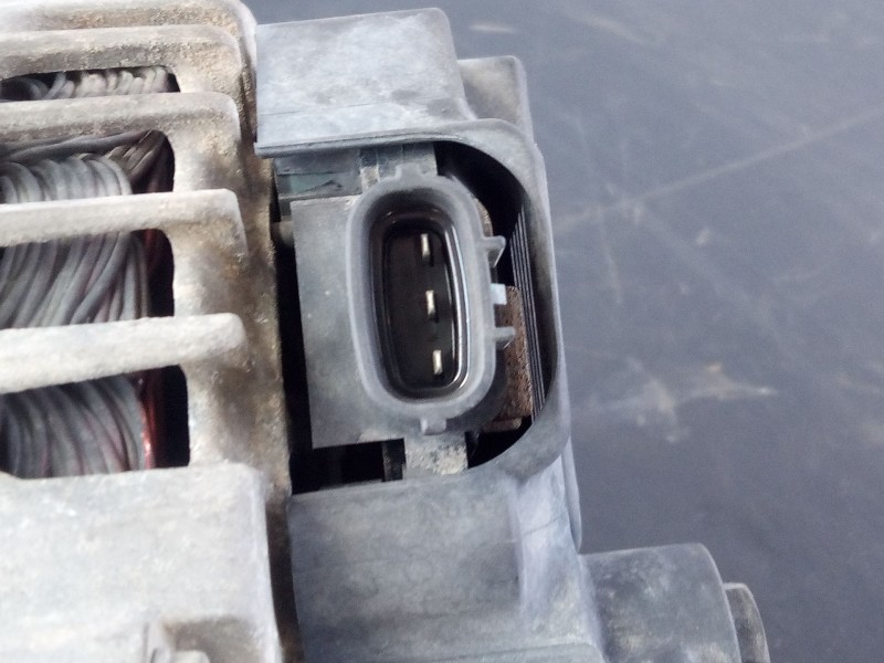 Recambio de alternador para hyundai i30 cw cw go referencia OEM IAM   