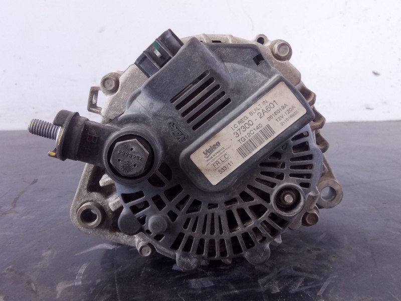 Recambio de alternador para hyundai i30 cw cw go referencia OEM IAM   