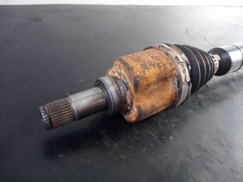 Recambio de transmision delantera derecha para skoda fabia active referencia OEM IAM 6C0407272H  