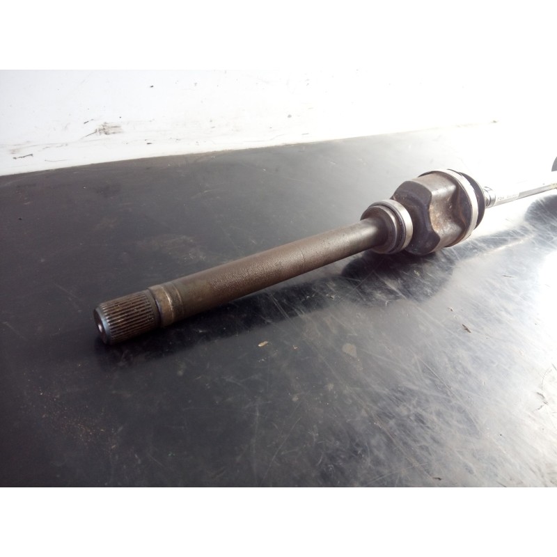 Recambio de transmision delantera derecha para peugeot 308 active bluehdi 130 referencia OEM IAM 9809528180  