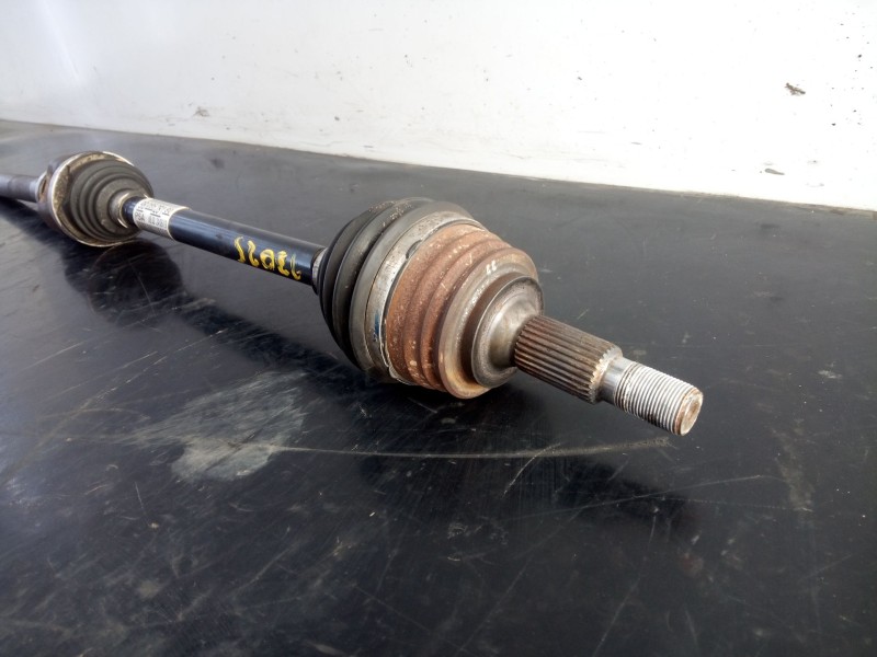 Recambio de transmision delantera derecha para peugeot 308 active bluehdi 130 referencia OEM IAM 9809528180  