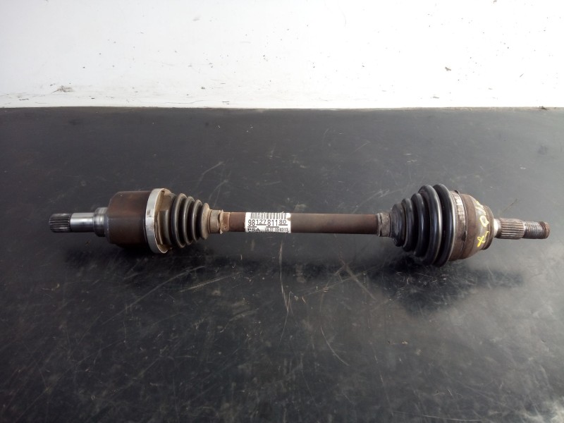 Recambio de transmision delantera izquierda para peugeot partner tepee 1.6 bluehdi 100 referencia OEM IAM 9812781180  