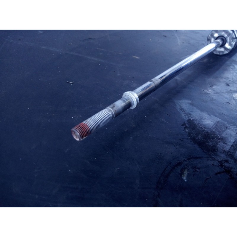 Recambio de amortiguador trasero derecho para toyota auris active referencia OEM IAM 4853002A00 APAKYB8340 P1-B4-8