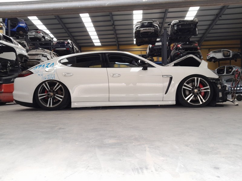 porsche panamera (970) del año 2011