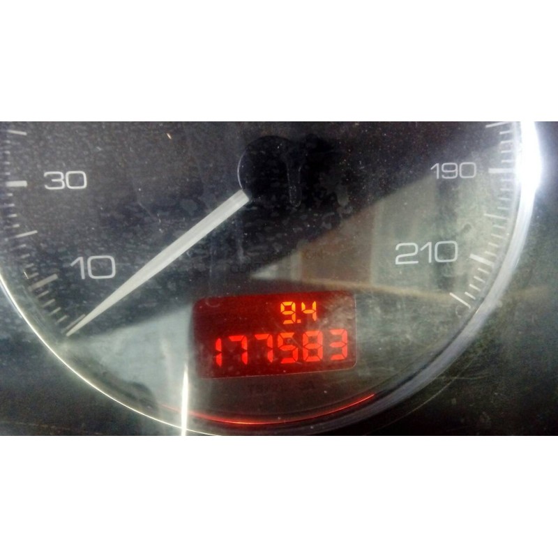 peugeot 307 berlina (s2) del año 2006