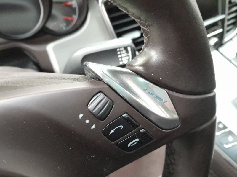 Recambio de volante para porsche panamera (970) 3.0 d referencia OEM IAM   