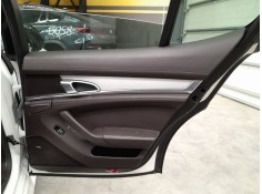 GUARNECIDO PUERTA TRASERA DERECHA 