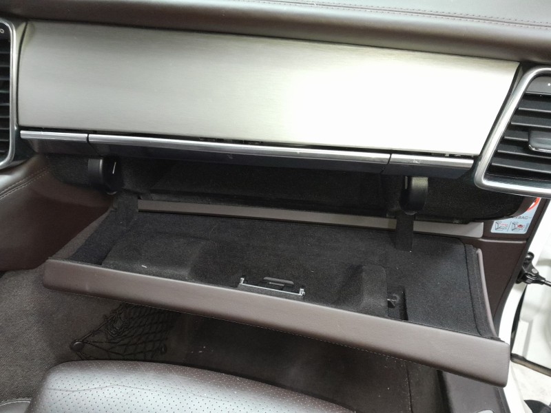 Recambio de guantera para porsche panamera (970) 3.0 d referencia OEM IAM   