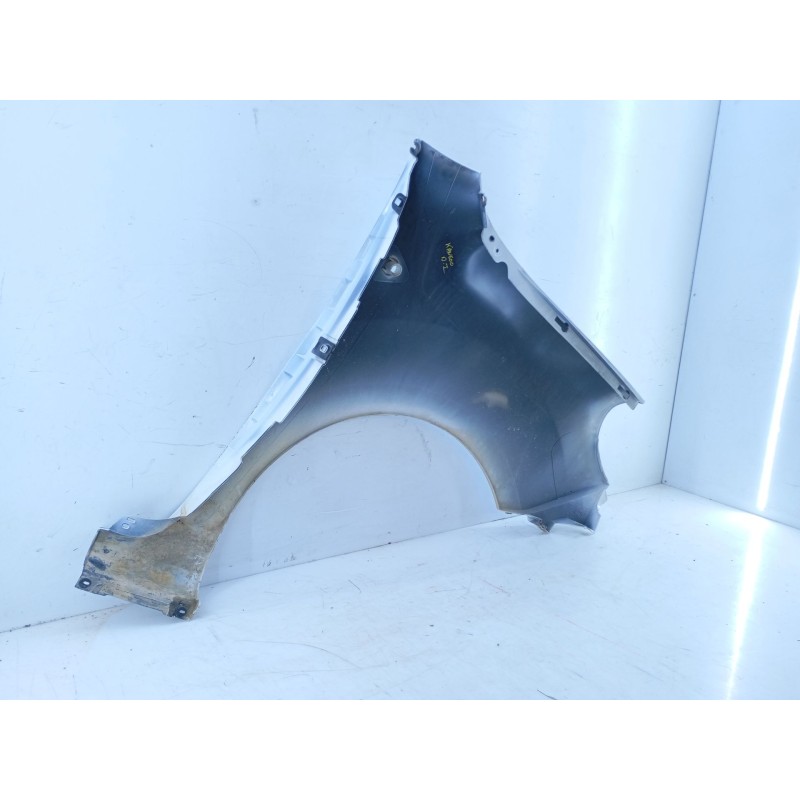 Recambio de aleta delantera izquierda para renault kangoo dynamique acción especial referencia OEM IAM   